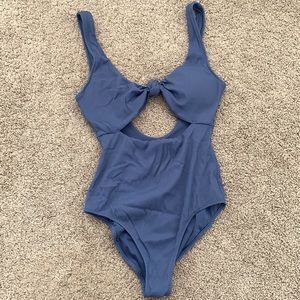 Aerie blue ribbed knot one piece swimsuit with front cutout XS